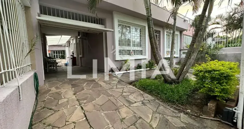 Casa com 3 quartos à venda na Avenida Rachel Wolfrid, 65, Morro Santana, Porto Alegre