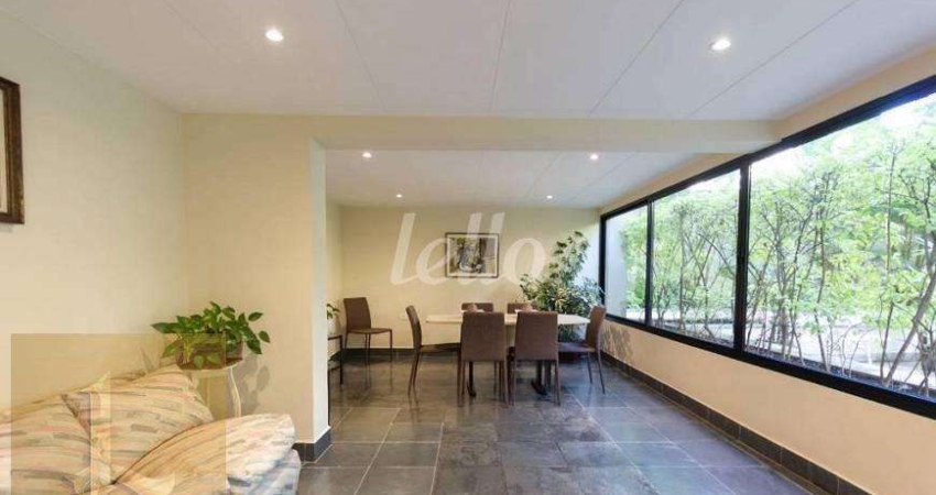 Apartamento 131 m² no Jardim Paulista | 3 Dorms, 1 Suíte