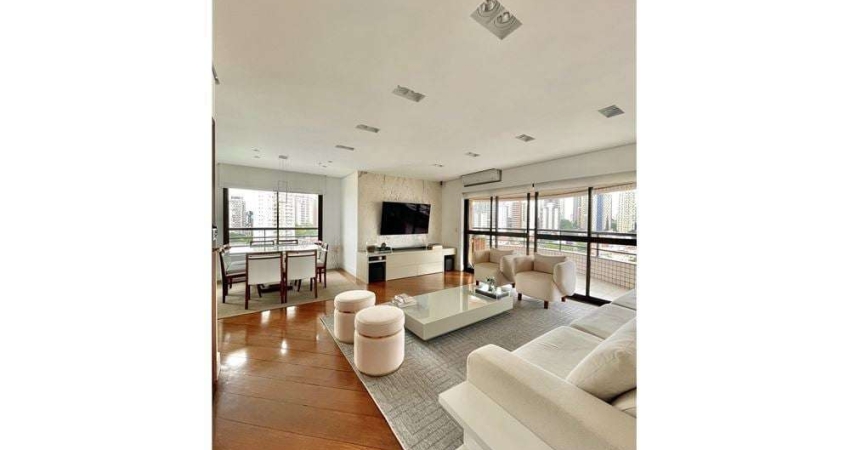 Apartamento dos Sonhos na Vila Mariana - 4 Quartos e Suíte!