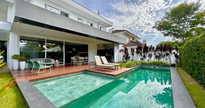 Casa com 4 quartos à venda na Rua dos Botos, Jurerê Internacional, Florianópolis