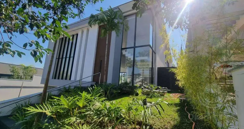Sobrado Novo Alto Padrão à Venda no Condomínio Montblanc em Campinas.  Lazer privativo sensacional e uma piscina maravilhosa.