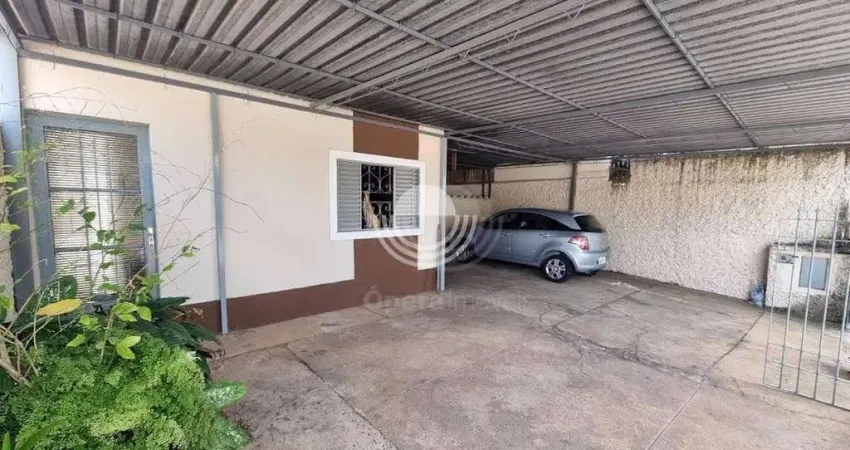 Casa Térrea de Rua à Venda no bairro Nova Campinas, Campinas. Localização privilegiada em rua tranquila e próxima Igreja Sta Rita