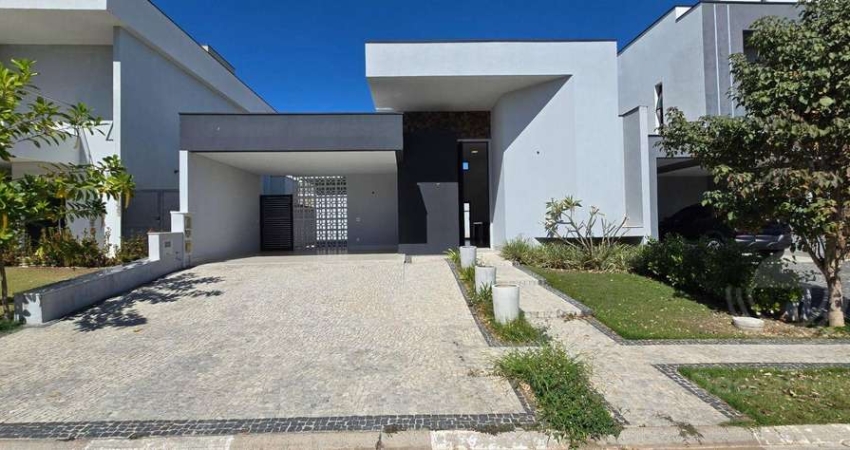 Casa em condomínio com 3 suítes e piscina à venda, Residencial Mont'Alcino. Valinhos-SP.