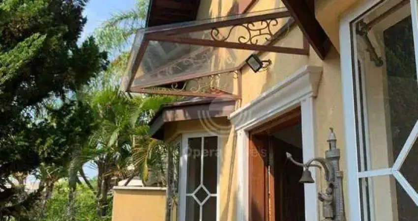 Casa à venda no condomínio alphaville: área construída: 330m2 em um terreno de 627m2