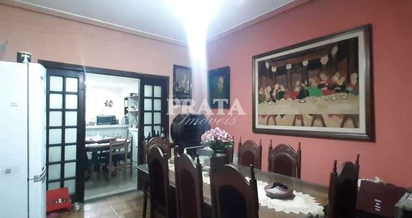 Casa com 5 quartos à venda na Rua Luís de Camões, 158, Encruzilhada, Santos