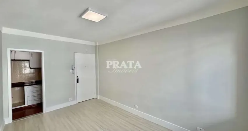 GONZAGA SANTOS 1 DORMITÓRIO 1 VAGA GARAGEM PRÓXIMO À PRAIA