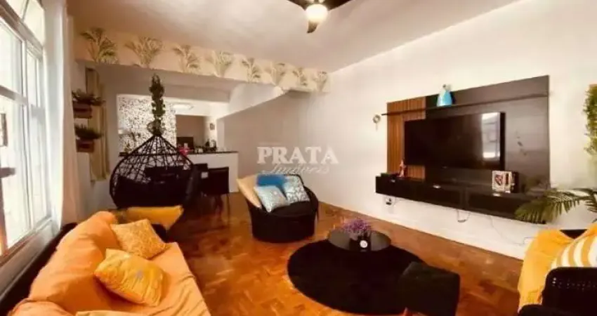 GONZAGA SANTOS 2 DORMITÓRIOS 1 VG GARAGEM PRÉDIO FRENTE PRAIA