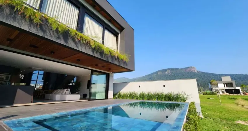 Casa com 3 quartos à venda em Pedra Branca, Palhoça 