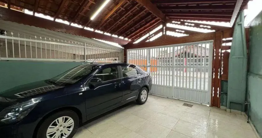 Casa geminada jardim real, 2 dormitórios, edícula nos fundos, 2 vagas de garagem