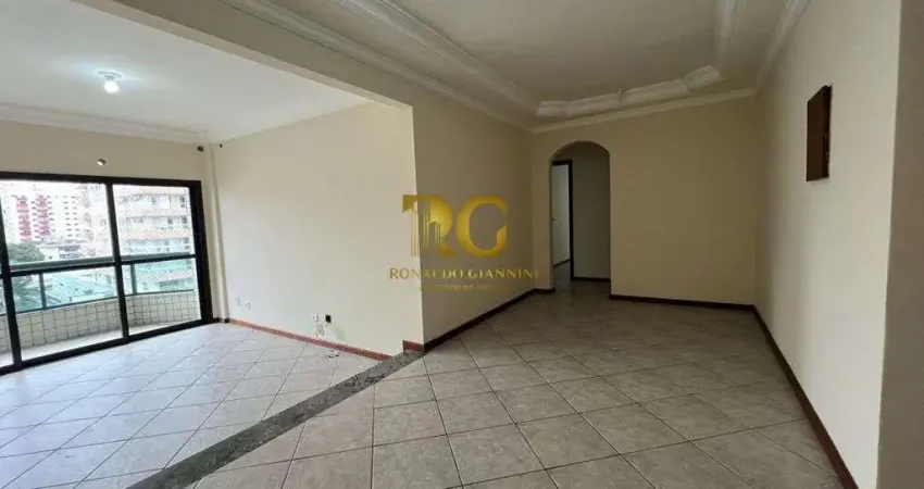 Apartamento 03 dormitórios no canto do forte, para locação.