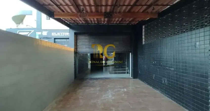 Salão comercial com mezanino no canto do forte, em praia grande.