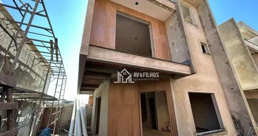 Sobrado com Terraço Novo
