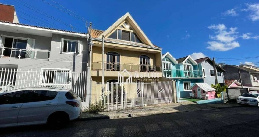 TRIPLEX 235M2 (4 QUARTOS + ATICO) EM CONDOMINIO FECHADO NO XAXIM: