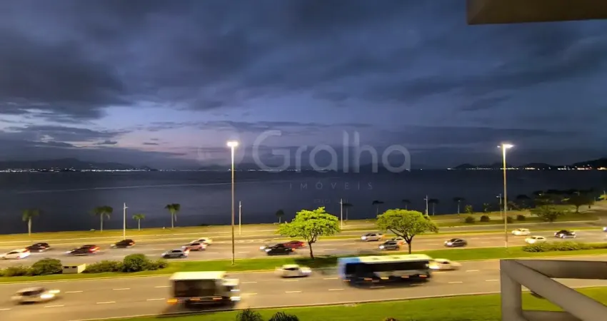 Apartamento com 2 quartos à venda na Avenida Governador Irineu Bornhausen, 3770, Agronômica, Florianópolis