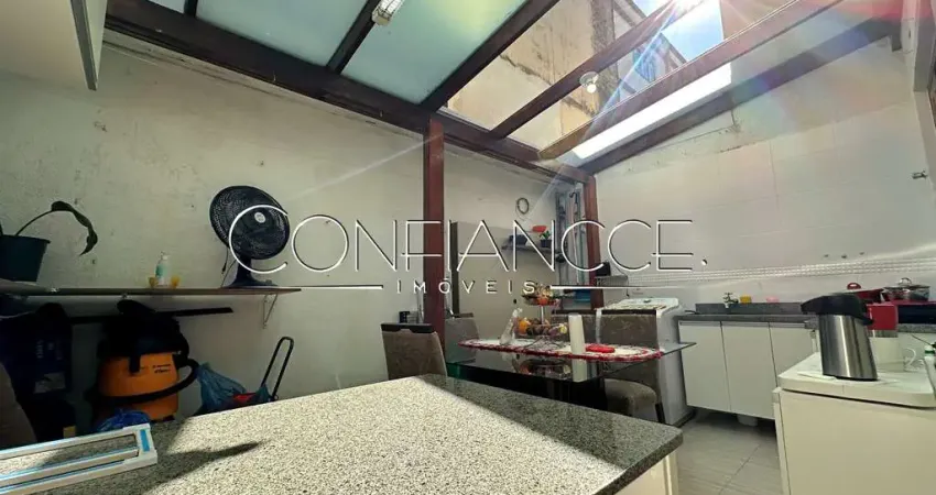 Casa com 3 quartos à venda na Rua Sétimo Simionato, 279, Capão da Imbuia, Curitiba