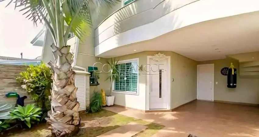 Casa com 3 quartos à venda na Rua Silveira Neto, 100, Água Verde, Curitiba
