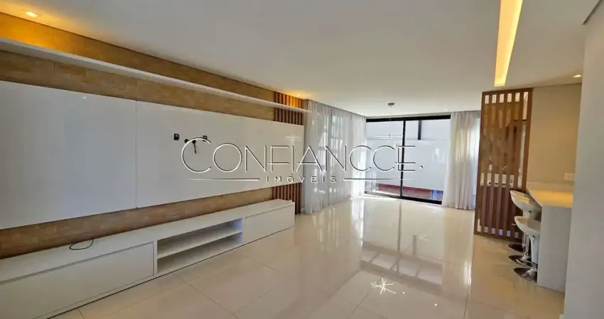 Casa em condomínio fechado com 3 quartos para alugar na Rua Irma Schreiner Maran, 480, Santa Cândida, Curitiba