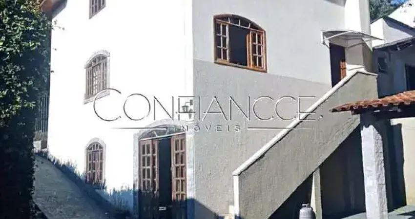 Casa com 4 quartos à venda na Rua Alberto Otto, Santa Cândida, Curitiba