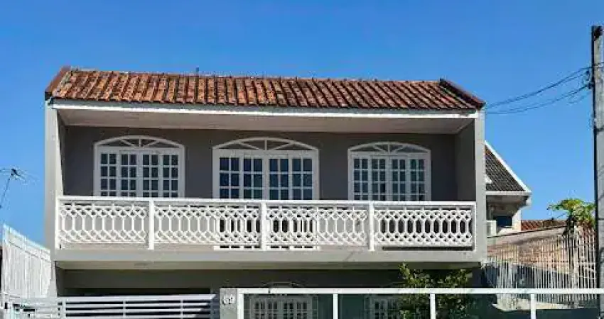 Sobrado com 4 dormitórios à venda - Alto Tarumã - Pinhais/PR
