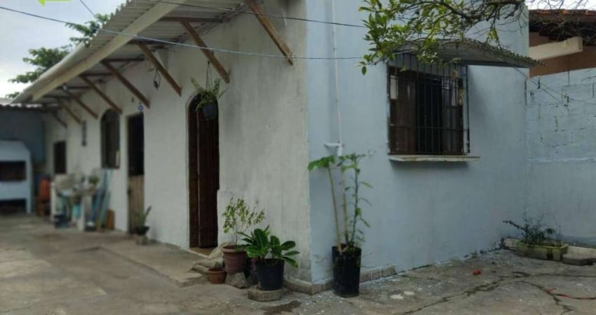 Casa com 2 dormitórios à venda, 55 m² por R$ 155.000 - Jd Suarão - Itanhaém/SP