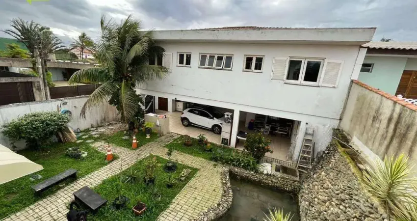 Sobrado com 8 dormitórios à venda, 377 m² por R$ 1.100.000,00 - Cibratel - Itanhaém/SP