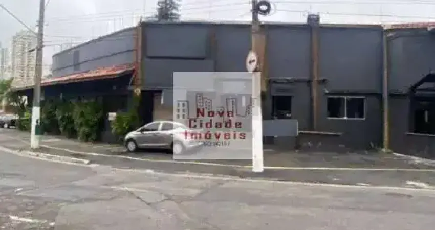 Moema! Galpão comercial de esquina com 652 m² p/ locação - GA2801