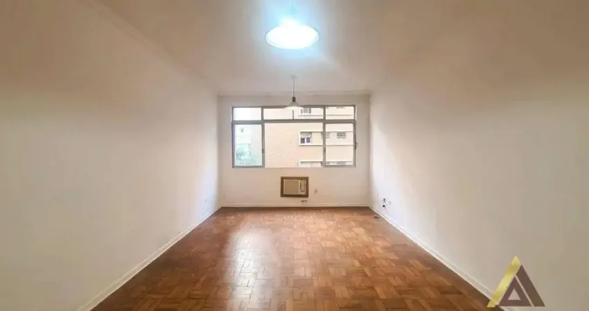 LINDO APTO. PADRÃO NA QUADRA DA PRAIA E COM VISTA MAR - 120m² ÚTEIS - 02 DORM. sendo 01 SUÍTE - 03 W.C - DEP. COMPLETA - 01 VAGA - BOQUEIRÃO/CANAL 3