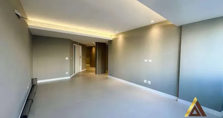 Lindo apartamento 100% reformado à 01 quadra da praia com 155m² úteis - 03 dorms. sendo 02 suítes - 04 w.c - 01 vaga por r$ 1.589m - gonzaga/santos