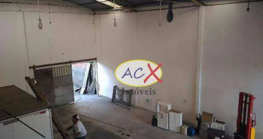 Barracão à venda, 250 m² por R$ 850.000,00 - Xaxim - Curitiba/PR