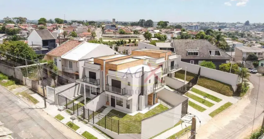 Sobrado com 3 dormitórios à venda, 103 m² por R$ 680.000 - Atuba - Curitiba/PR