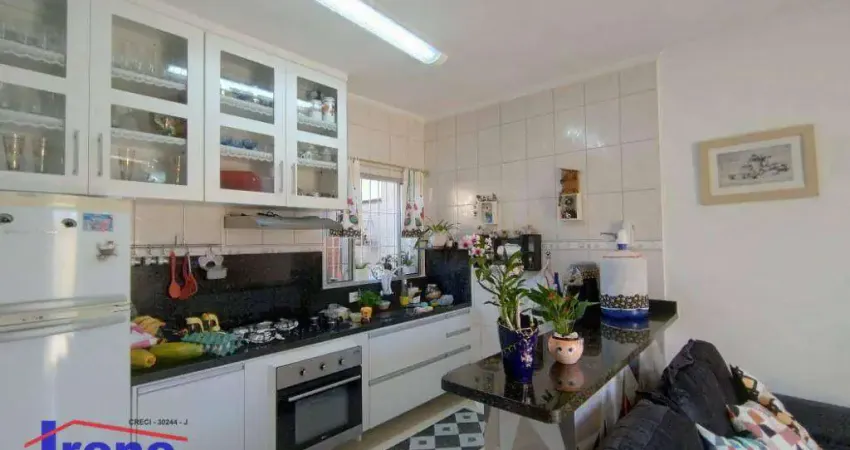 Sobrado com 2 dormitórios à venda, 58 m² por R$ 295.000,00 - Vila Suarão - Itanhaém/SP