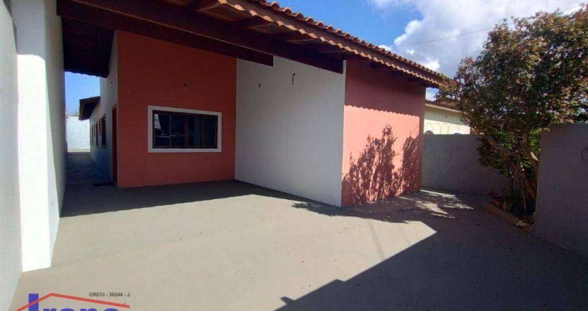 Casa com 3 dormitórios à venda, 182 m² por R$ 550.000,00 - Jardim Fazendinha - Itanhaém/SP