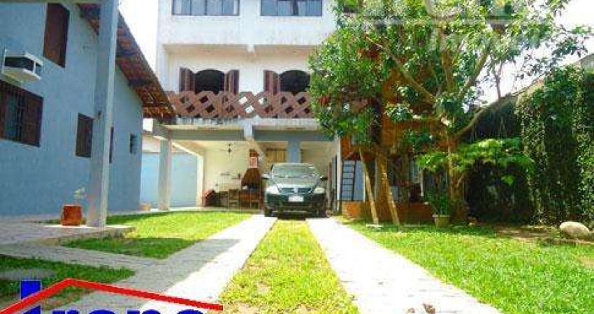 Casa com 6 quartos à venda no Suarão, Itanhaém 