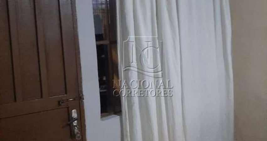 Casa com 3 dormitórios à venda, 306 m² por R$ 450.000,00 - Vila Guaraciaba - Santo André/SP