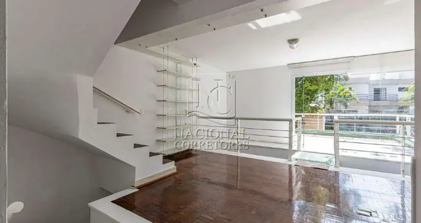 Sobrado a venda com 216m², 3 dormitórios, 1 suíte 4 banheiros e 2 vagas - jardim - santo andré - sp