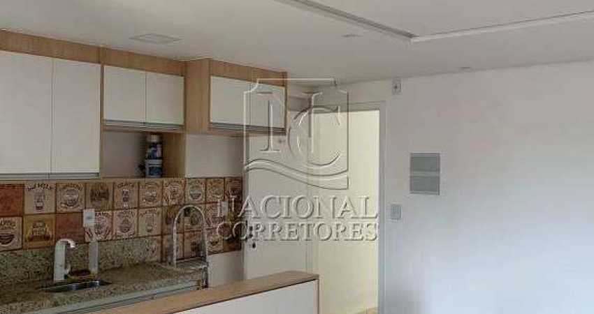 Apartamento à venda, 2 quartos, 1 suíte, 1 vaga, Vila Curuçá - Santo André/SP