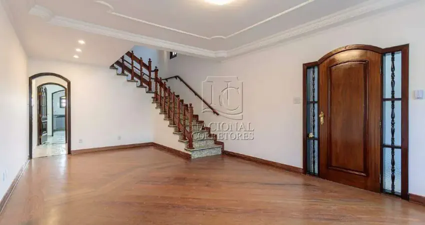 Casa com 4 quartos para alugar na Vila Camilópolis, Santo André
