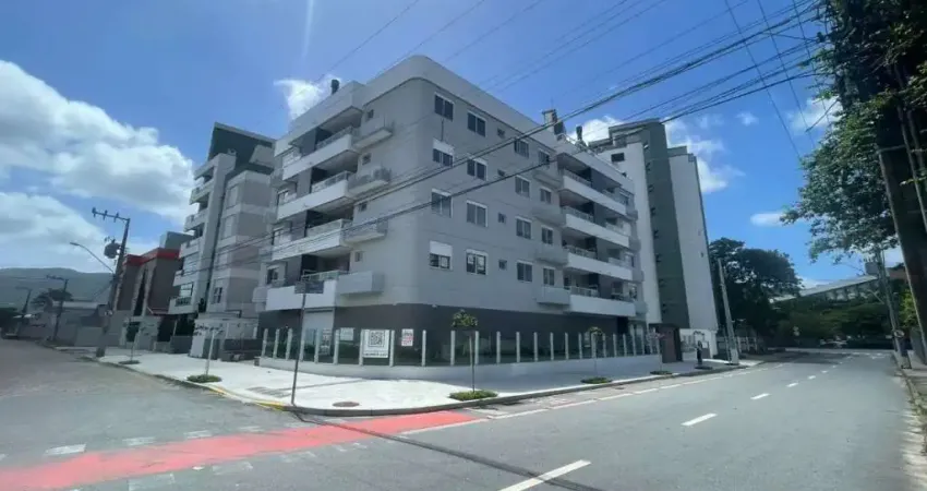 Studio finamente mobiliado, com garagem na Trindade, próximo da UFSC. - AP1722