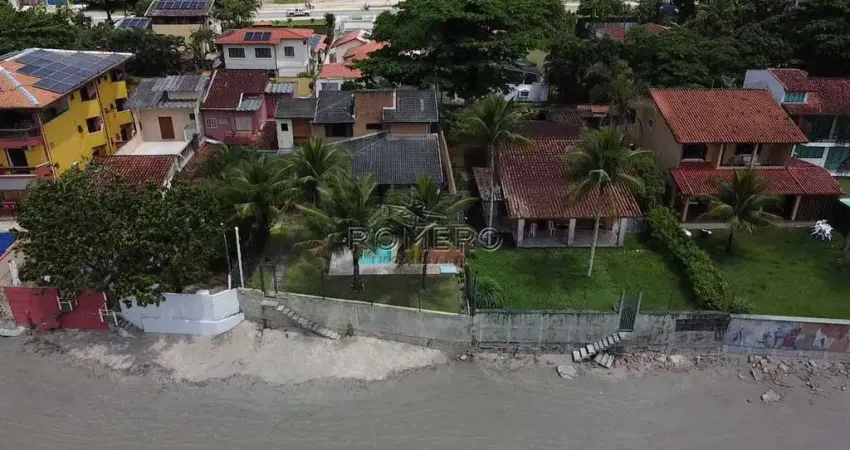 Casa com 6 quartos, Praia do Sapê, Ubatuba - R$ 2.99 mi, Cod: 2012