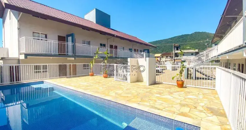 Apartamento com 3 quartos, Praia da Maranduba, Ubatuba - R$ 480 mil, Cod: 2040