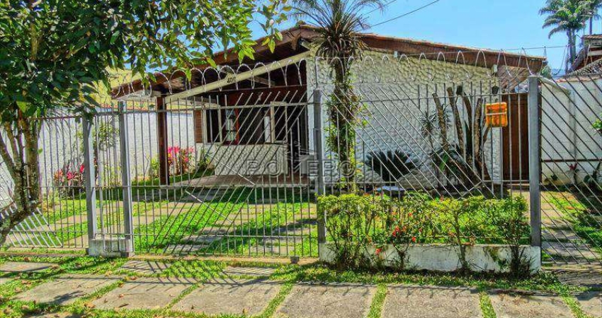 Casa com 4 quartos, Praia do Itagua, Ubatuba - R$ 1.2 mi, Cod: 231