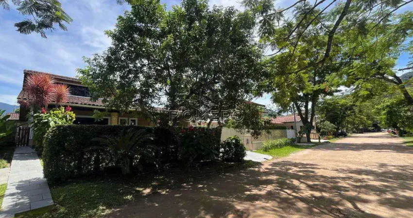 Casa com 4 dorms, Condomínio Lagoinha, Ubatuba - R$ 2.78 mi, Cod: 2347