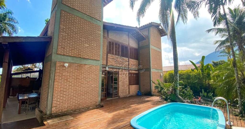 Casa com 3 dorms, Condomínio Lagoinha, Ubatuba - R$ 2.31 mi, Cod: 2356