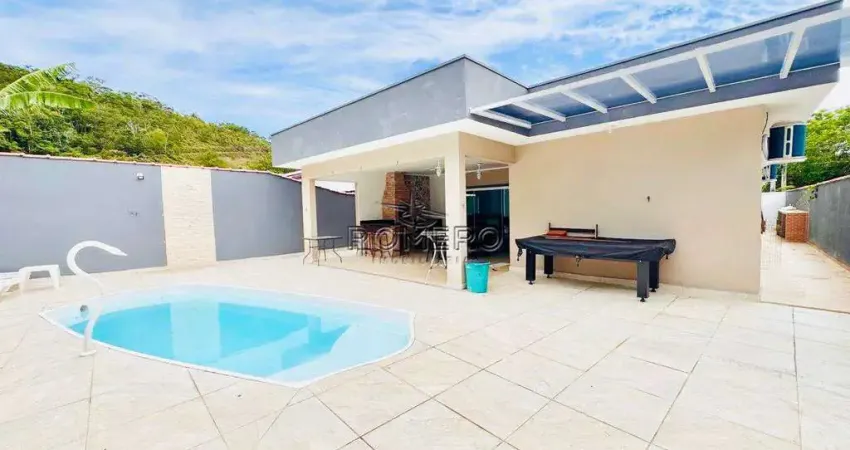 Casa com 4 quartos, Mar Verde, Caraguatatuba - R$ 1.6 mi, Cod: 2871