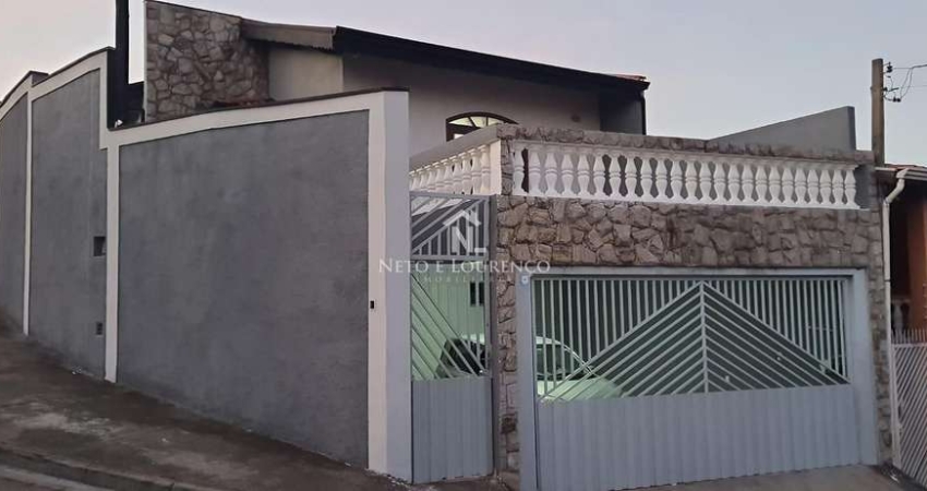 Casa térrea à venda com 3 dormitórios e 4 vagas de garagem no Jardim Esperança, Jundiaí-SP – confor