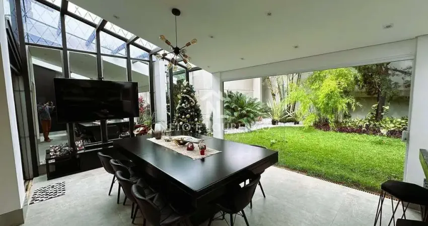 Casa à venda no Condomínio Chácara das Palmeiras Imperiais, Bairro Medeiros, Jundiaí-SP – conforto,