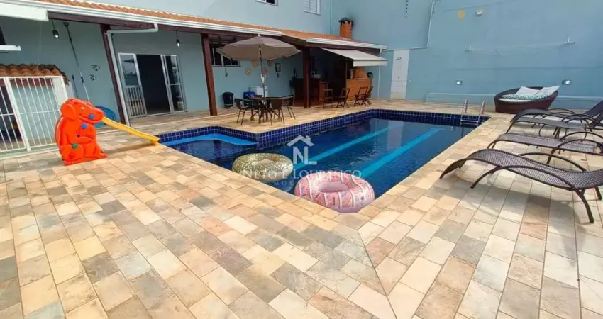 Casa à venda com piscina no Jardim da Fonte, Jundiaí, SP – Imóvel espaçoso, ideal para quem busca l