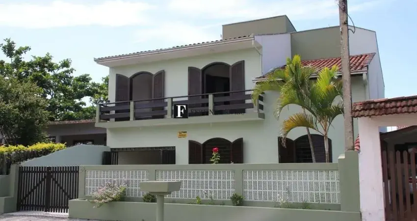 Casa com 5 quartos à venda no Santa Terezinha, Pontal do Paraná 
