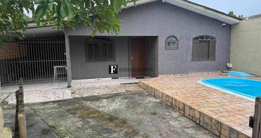 Casa em Matinhos com Piscina e 3 quartos