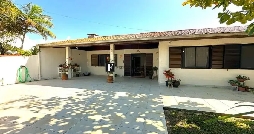Casa com 3 quartos à venda na Avenida Paraná, 600, Canoas, Pontal do Paraná